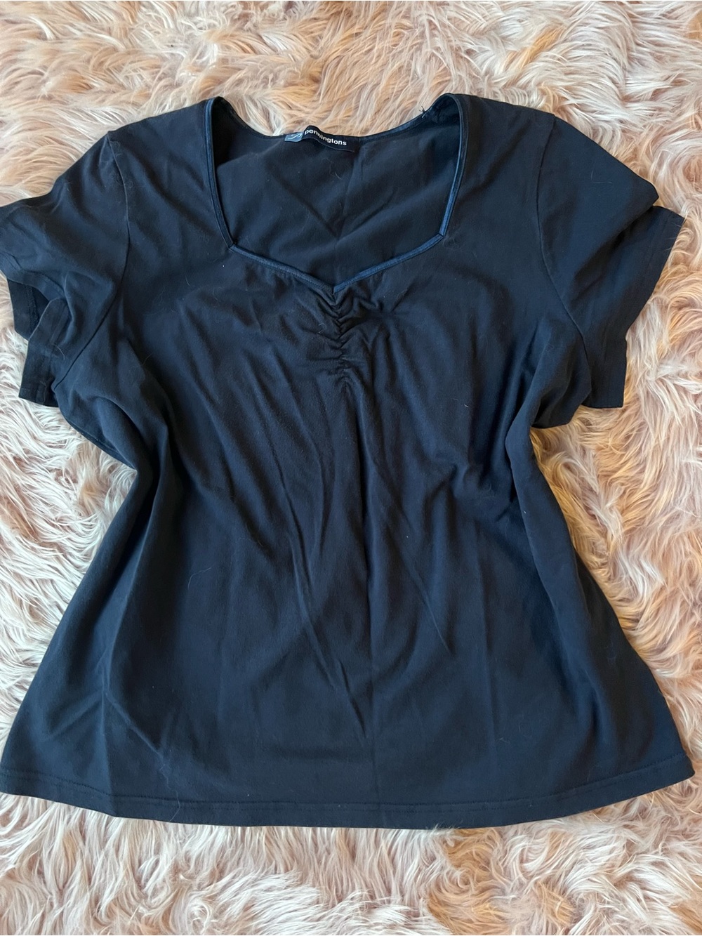 Y2K Penningtons Black Short Sleeve V-Neck Top with Front Gather Plus Size